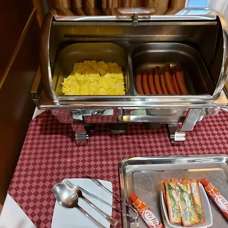 Otel Pax Balatonalmádi