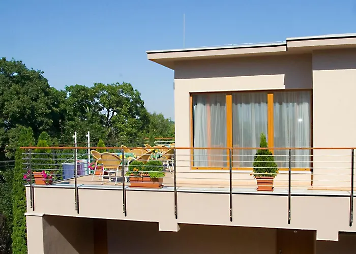 Pax Balatonalmádi